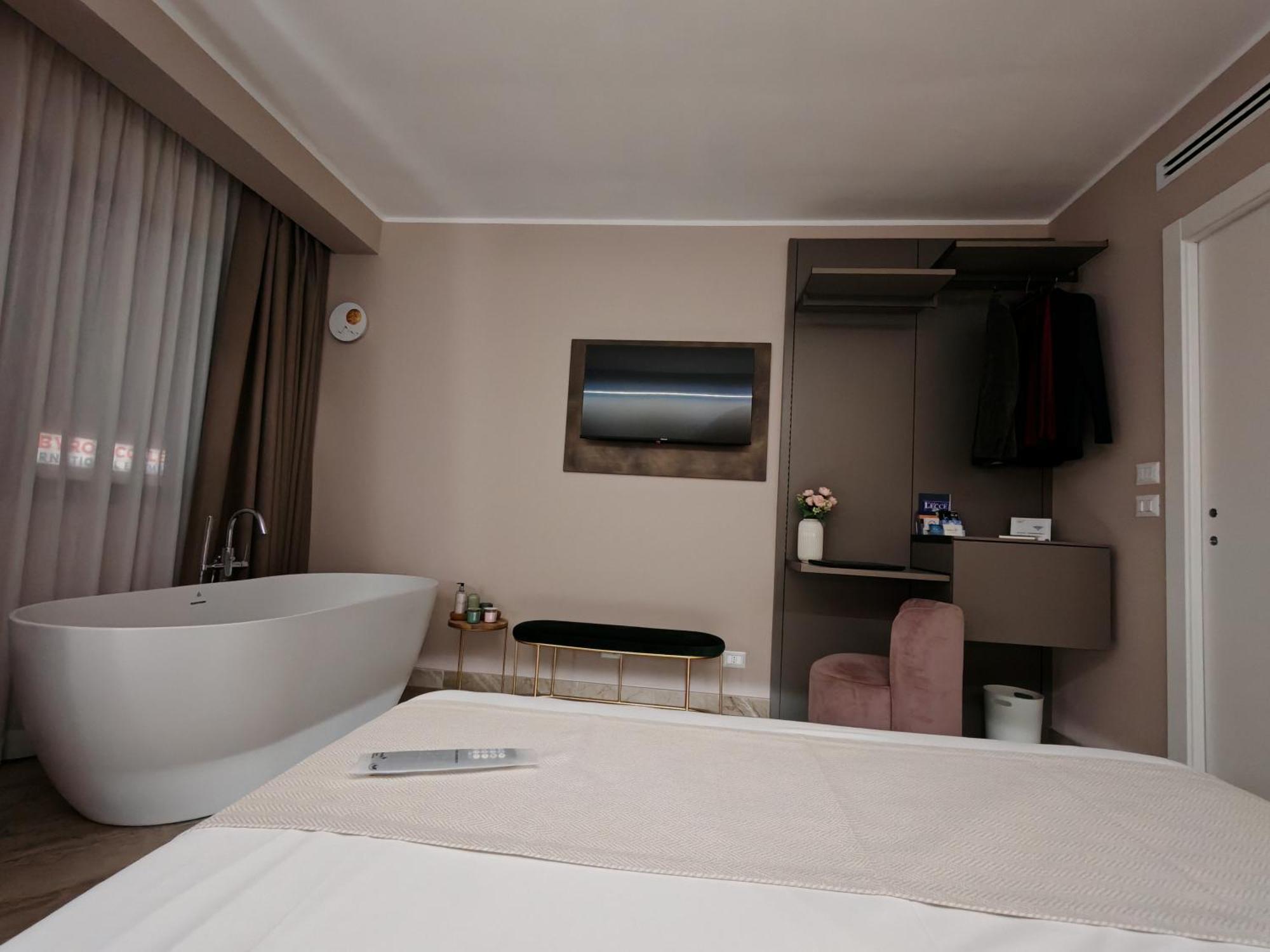 Effe4 Lovely Room Bari Cameră foto