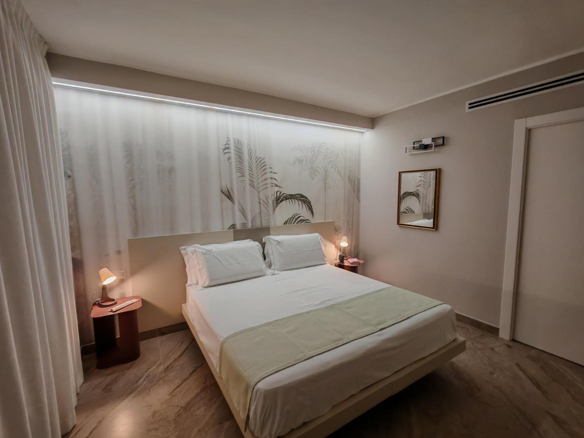 Effe4 Lovely Room Bari Cameră foto