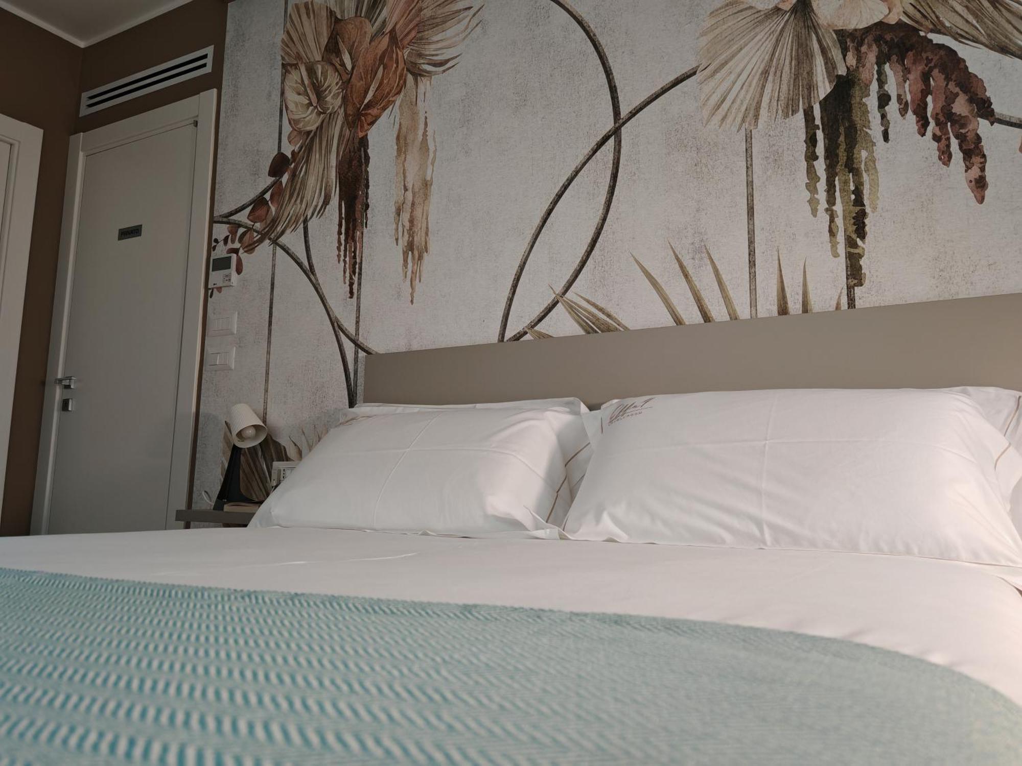 Effe4 Lovely Room Bari Exterior foto